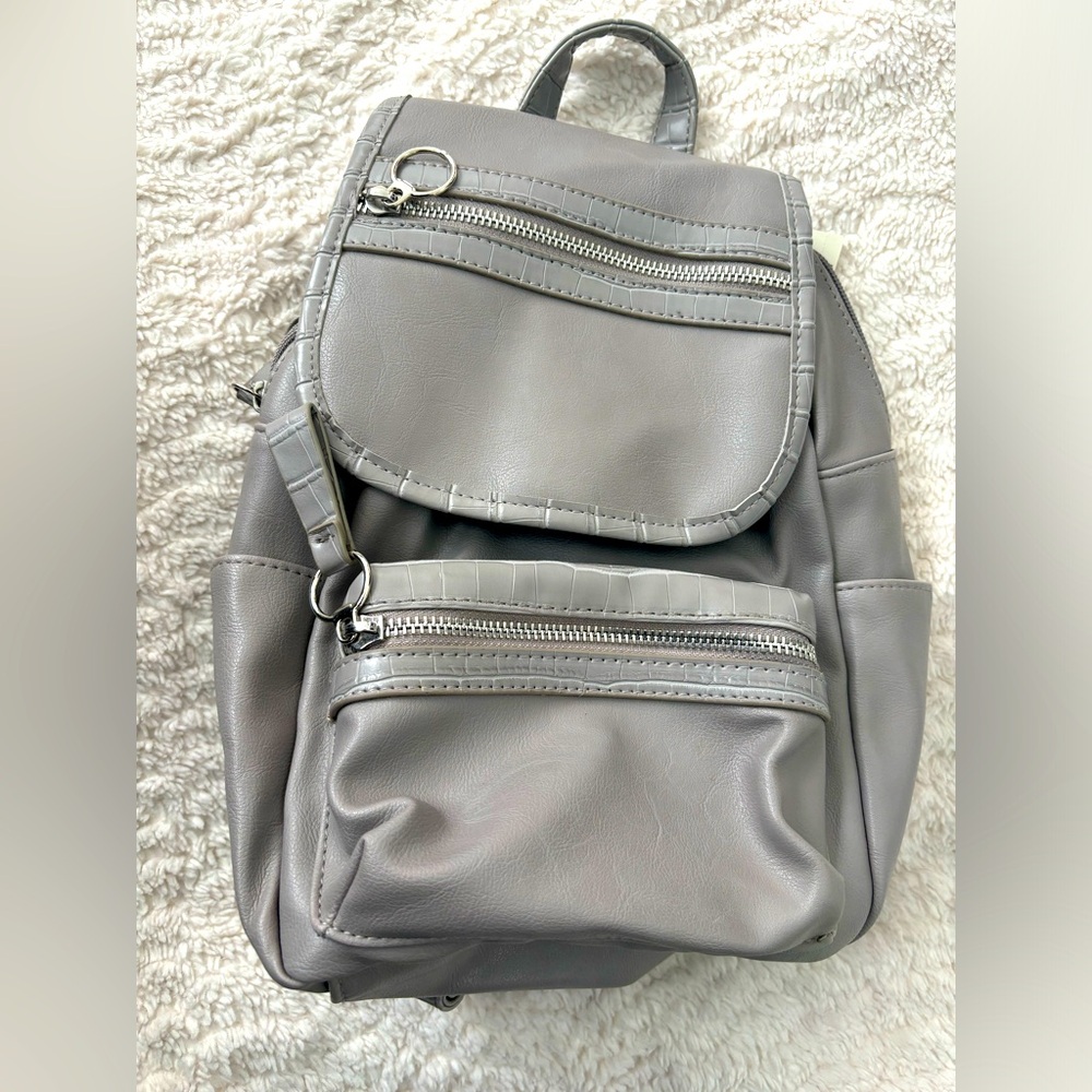 NWT Time and True Bag